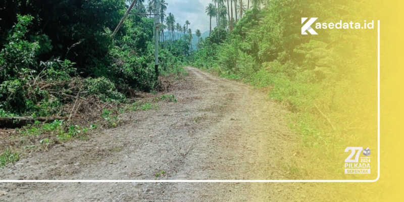 Akses jalan dari desa pelita jaya menuju desa waisakai, kecamatan mangoli utara timur || Karno pora