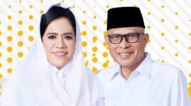 Pasangan calon Bupati dan Wakil Bupati, Hj. Fifian Adeningsi Mus dan H. M. Saleh Marasabessy (FAM-SAH)