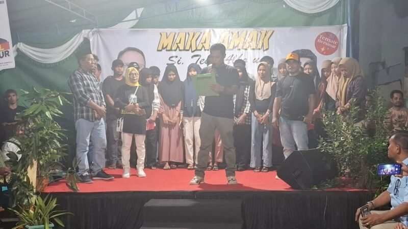 Pembacaan sikap dukungan barisan muda makayoa kepada Sahril-Makmur 