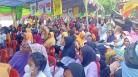 Warga padati lokasi kampanye di Desa Pastina, Kecamatan Sanana || Karno Pora