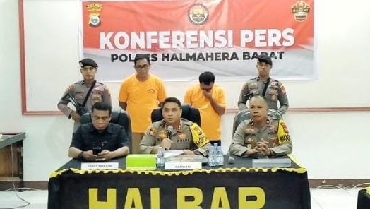 Konfrensi pers tentang Demisius bersama stafnya saat ditetapkan sebagai tersangka || Iin Afriyanti