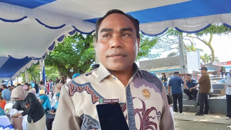 Kepala Dinas Pangan Provinsi Maluku Utara, Dheni Tjan saat diwawanvarai jurnalis kasedata.id || Haerun