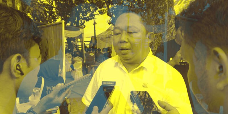 Sekretaris Daerah Kota Ternate, Dr. Rizal Marsaoly saat diwawancarai || Dok : Kasedata.id 