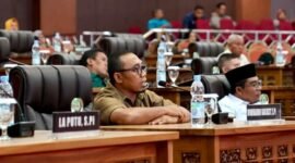 Ketua Fraksi PKB DPRD Malut, Muhajirin Bailussy, dalam agenda rapat DPRD Provinsi sebelum bulan ramadan || Dok : Ilham_ kasedata.id