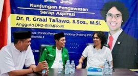 Senator Graal saat melakukan kunjungan pengawasan dan serap aspirasi bersama GP Ansor Maluku Utara || Foto : Ilham Mansur