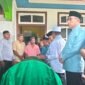Wali Kota Ternate, Dr. Tauhid Soleman, dan Wakil Wali Kota Ternate, Nasri Abubakar, saat melayat ke rumah duka. || Foto : saf