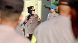 Kapolres Ternate AKBP Anita Ratna Yulianto saat mimpin apel gabungan di Mapolres Ternate || Dok : kasedata