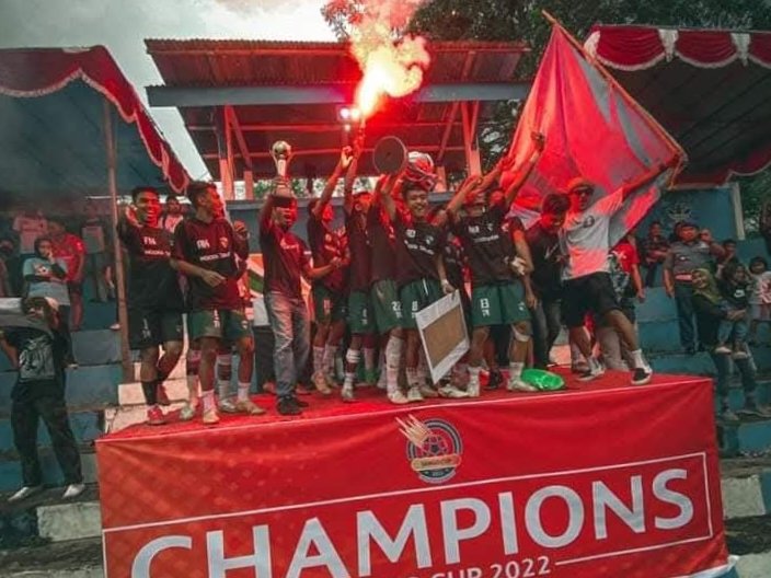 Tarau FC saat menjuarai sango cup 2022 || Dok : kasedata