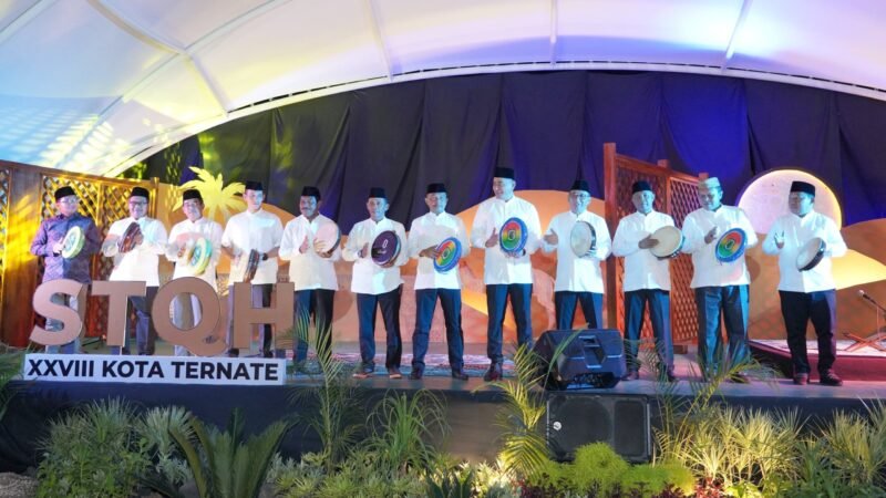 Wali Kota, Wakil Wali Kota, Sekda Kota Ternate bersama Forkompimda dalam pembukaan STQH ke-28 di situs bersejarah Benteng Orange  || dok : kasedata
