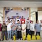 Foto bersama para legend Persiter dan Wakil Wali Kota Ternate beserta pengurus Askot PSSI Ternate