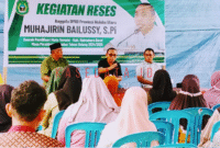 Muhajirin Bailussy menyerap aspirasi warga Kelurahan Jambula.