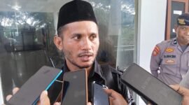 Rindo Larengsi saat menceritakan kronologi kejadian || Foto : Ridal_kasedata