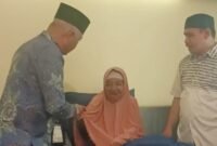 Wakil Wali Kota Ternate, Nasri Abubakar, saat memantau kondisi Jam'ah Calon Haji (JCH) di Sudiang Makassar || Dok : istimewa