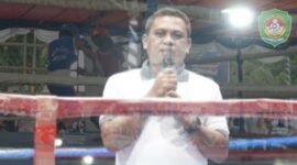 Ketua KONI Kota Ternate, Faujan A. Pinang, saat memberi sambutan dalam acara pembukaan Ternate Boxing Open Turnament || dok : kasedata.id