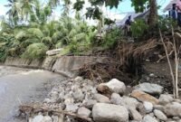 Jebolnya tanggul sungai di Desa Sekom, Kecamatan Sulabesi Selatan || dok : karno