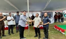 Wujud Komitmen PT Smart Marsindo, Serahkan Truk Sampah dan Bus Sekolah untuk Warga Gebe