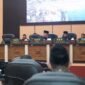 Ketua DPRD Kota Ternate, Rusdi A.IM, saat memimpin rapat paripurna pemandangan umum LPP APBD 2024 || Foto : Edo Huka 