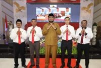 Bupati Bassam Kasuba bersama 4 reformer penggagas proyek perubahan strategis sebagai bagian dari transformasi tata kelola daerah berbasis inovasi.