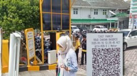 Halaman Parkiran RSUD Chasan Basorie Ternate, Maluku Utara || Foto : haerun_kasedata