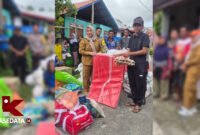 Penyerahan bantuan logistik kepada korban banjir di Desa Sekom || Foto : karno_kasedata