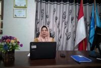 Kepala Sekolah SMP Negeri 1 Kota Ternate, Endang Yuliana Hermanto || Foto : sukarsi_kasedata