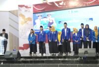 Ketua Mabincab PMII Halsel, Kamil Muis, saat melantik kepengurusan baru PC PMII Halsel periode 2025-2026. || Doc : Idal_kasedata.id