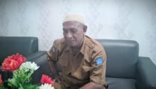 Kepala sekolah SMP Muhammadiyah Ternate, Taib Zen || Foto : sukarsi_kasedata
