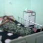 Salah siswa yang menjadi korban harus menjalani perawatan intensif di RSUD Chasan Boesoirie Ternate || dok : sukarsi_kasedata