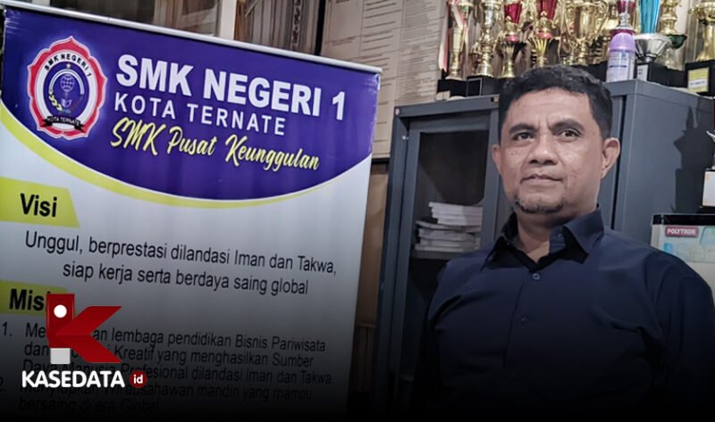 Kepala SMK Negeri 1 Ternate, Ma’ruf A. Kahar || Foto : Sukarsi_kasedata