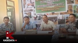Kepala UPTD Samsat Halmahera Selatan, Fikri Abusama, saat menyampaikan progres capaian pendapatn pajak semeseter I 2025 dalam konference pers || Foto :  Ridal_kasedata 