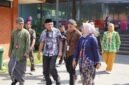 Kunjungan kerja Wakil Gubernur Maluku Utara, Sarbin Sehe didampingi Direktur Operasional TMII, I Putu Gusti Ngurah Sedana.