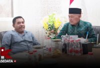 Sekretaris Disdikbud sekaligus Koordinator SPMB, Ramli Kamaluddin, bersama Wakil Gubernur  Malut || Foto : Sukarsi_kasedata