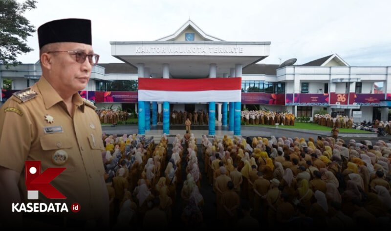 Wali Kota H. M. Tauhid Soleman/Apel gabungan di halaman kantor Wali Kota Ternate, Senin 7 Juli 2025 || Dok : kasedata.id