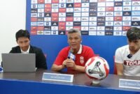 Pelatih Malut United Hendri Sosilo sampaikan keterangan persnya usai bermain imbang menghadapi Bali United. || dok : Ilham/Kasedata