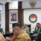 Rapat koordinasi yang diikuti Kepala Dinas PMD Halsel, M. Zaky Abdul Wahab, Kepala Dinas Kominfo, Statistik, dan Persandian Sutego serta Asisten 1 Bustamin Soleman. || dok : Kasedata 