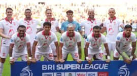 Line Up Malut United saat menghadapi Persija Jakarta. || dok : KASEDATA.ID