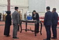 Gubernur Malut, Sherly Tjoanda Laos melantik 48 pejabat eselon III dan IV dilingkup Pemprov Malut. || dok : KASEDATA.ID