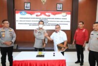 Proesei Perjanjian Kerja Sama antara Polda Malut dan PT Malut Maju Sejahtera, Jumat (8/8/2025) || Foto : like_kasedata