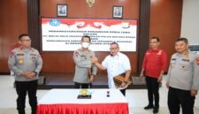 Proesei Perjanjian Kerja Sama antara Polda Malut dan PT Malut Maju Sejahtera, Jumat (8/8/2025) || Foto : like_kasedata
