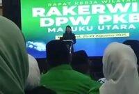 Gubernur Maluku Utara Sherly Tjoanda Laos, saat memberikan sambutan dalam kegiatan Rakerwil PKB Malut || Foto : sukarsi_kasedata
