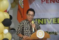 Helmi Umar Muchsin, saat menyampaikan sambutan [dok : ridal/kasedata]