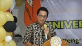 Helmi Umar Muchsin, saat menyampaikan sambutan [dok : ridal/kasedata]