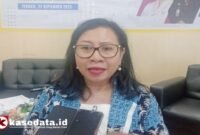 Wakil Ketua Komite IV DPD RI, Novita Anakotta, diwawancarai usai melakukan kerja ke BPKP Maluku Utara, di Kota Ternate [ dok : sukarsi/kasedata]