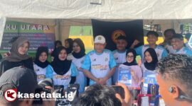 Wagub Sarbin Sehe, saat mengunjungi area pameran mahasiswa teknik pertambangan di Landmark Ternate [dok : kasedata.id]