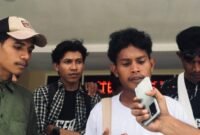 Sekretaris Cabang PMII Kota Ternate, Asrun M. Jen Dosu, saat diwawancarai [Foto : sukarsi/kasedata]