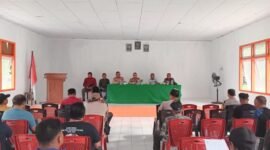 Proses mediasi antara Pemuda Desa Babang dan Desa Sayoang. (doc: Ridal/Kasedata)