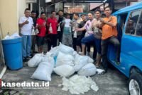 Barang bukti miras jenis cap tikus yang digagalkan Polsek Ternate Utara [Foto : istimewa]