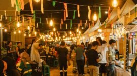 Salah satu bentuk Kolaborasi Harita Nickel dan Masyarakat: Food Street Night Market, kegiatan yang membuka peluang ekonomi bagi kelompok UMKM di Kawasi untuk menjual dagangannya kepada karyawan.
