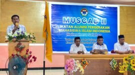 Safri Talib saat menyampaikan sambutan usai terpilih sebagai Ketua IKA PMII Halsel. (doc: Ridal/Kasedata)