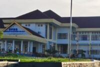 Kantor DPRD Kabupaten Halsel [Foto : lugopost.id]
